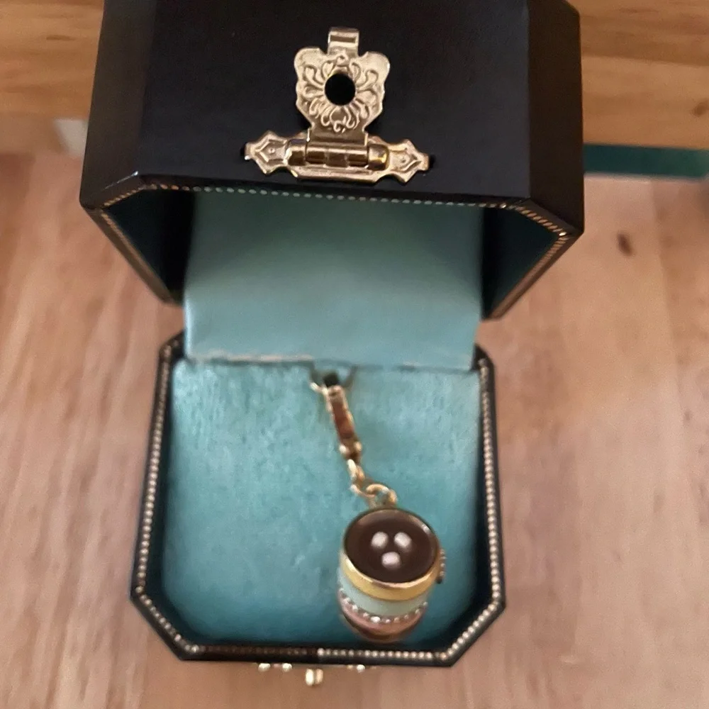 Juicy Couture  Hot Chocolate Charm  Authentic 100% - Picture 6 of 8